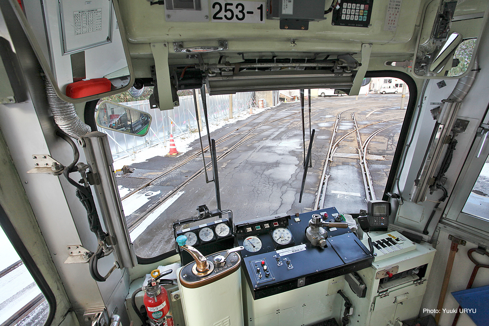 250形 | 一般財団法人 札幌市交通事業振興公社